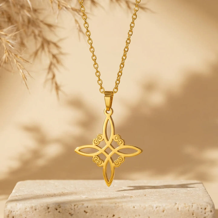 Collier Bouclier Noeud de Sorcière