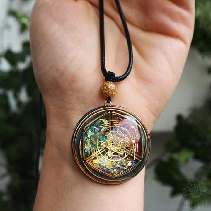 Pendentif Énergétique "Alignement Sacré"