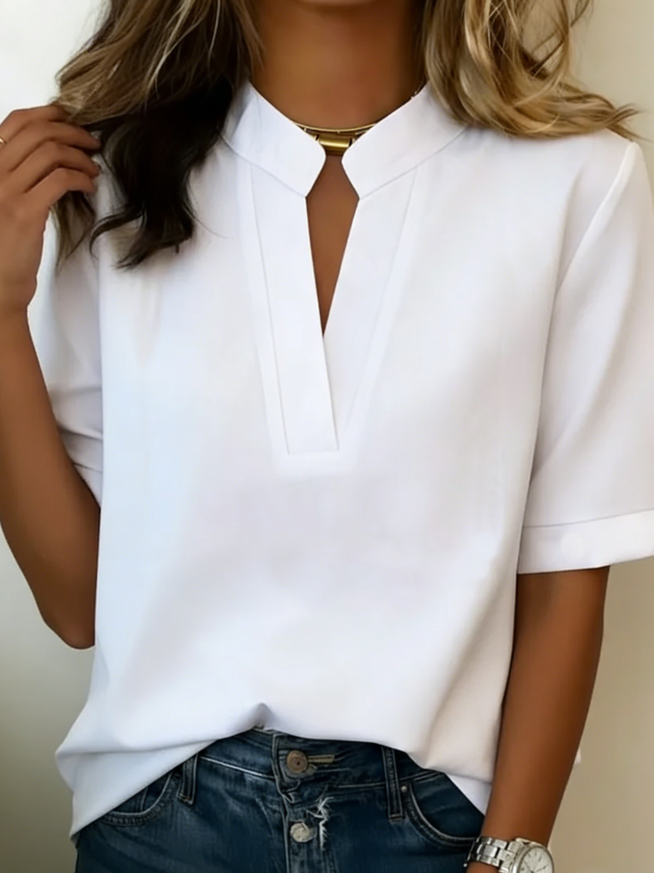 Camille | Blouse Chic à Col en V et Détail Doré