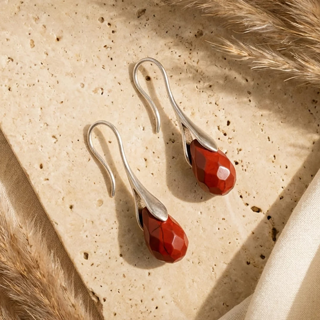 Boucles d’Oreilles Pendantes en Jaspe Rouge