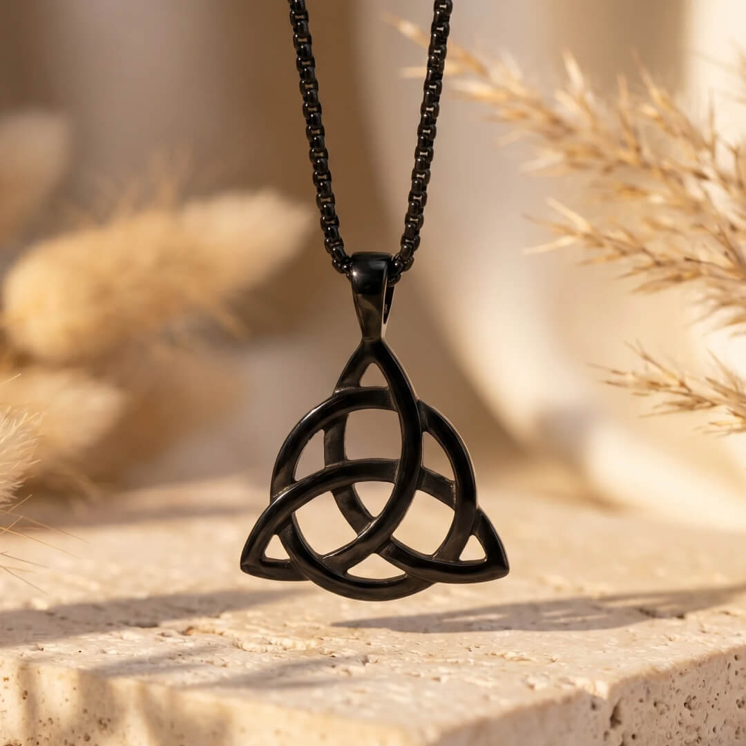 Pendentif "Triquetra" en Acier Inoxydable