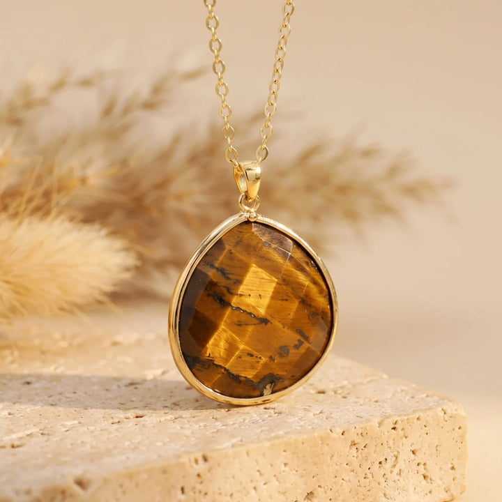 Pendentif "Goutte de Lumière" en Oeil de Tigre