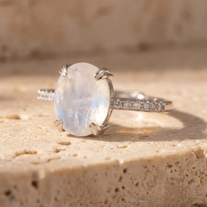 Bague Ajustable "Kirana" en Pierre de Lune & Argent