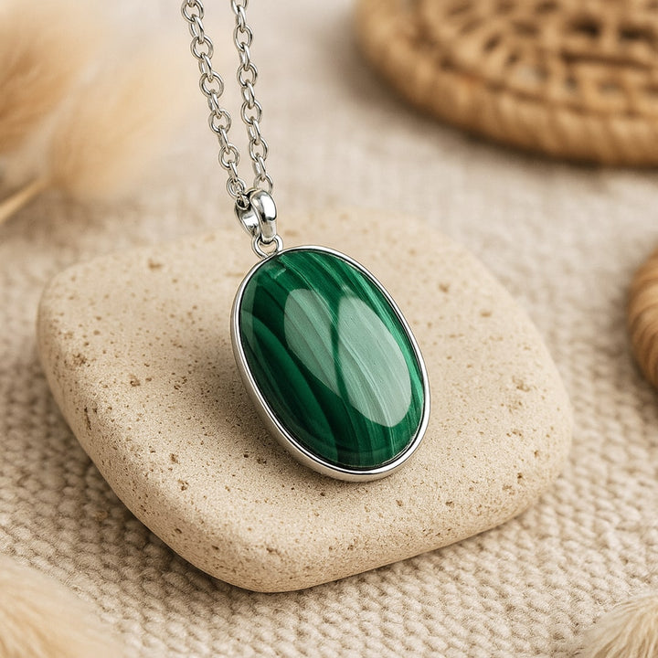 Pendentif “Renaissance Intérieure” en Malachite