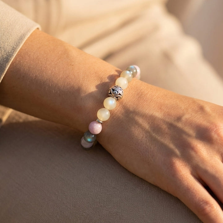 Bracelet "Douceur Féminine" en Labradorite, Pierre de Lune & Kunzite