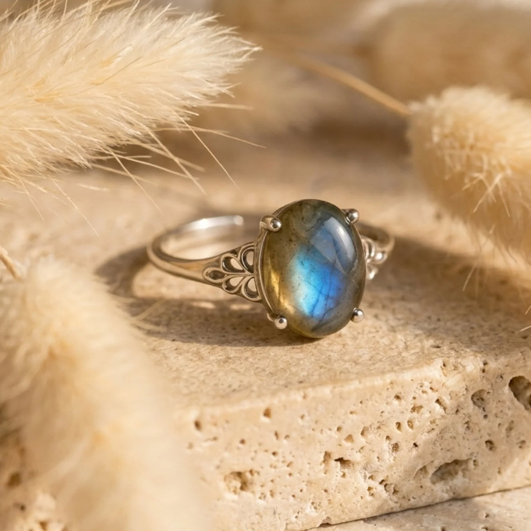 Bague "Amara" en Labradorite