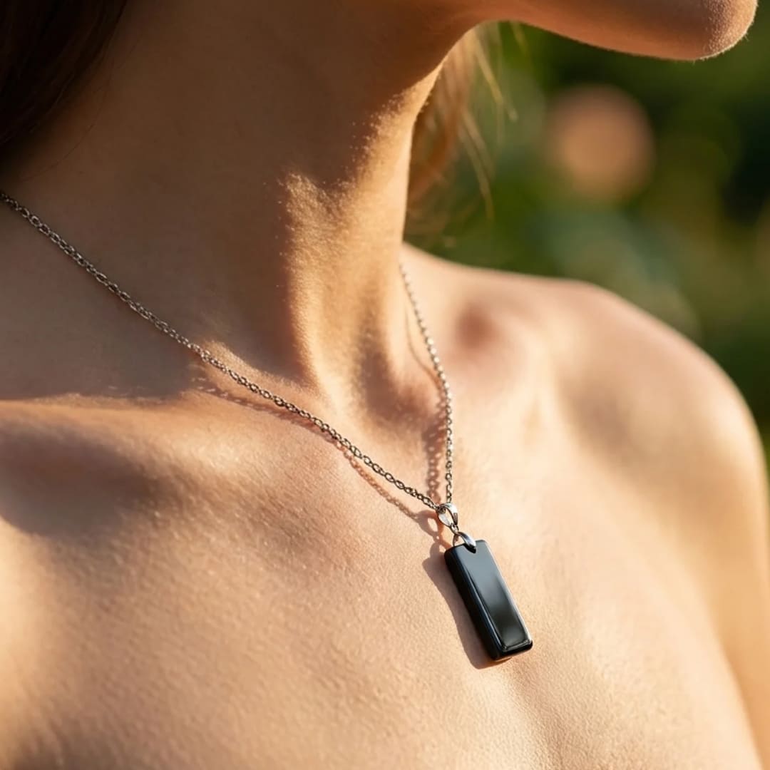 Pendentif "Élégance & Puissance" en Oeil de Tigre ou Obsidienne Noire