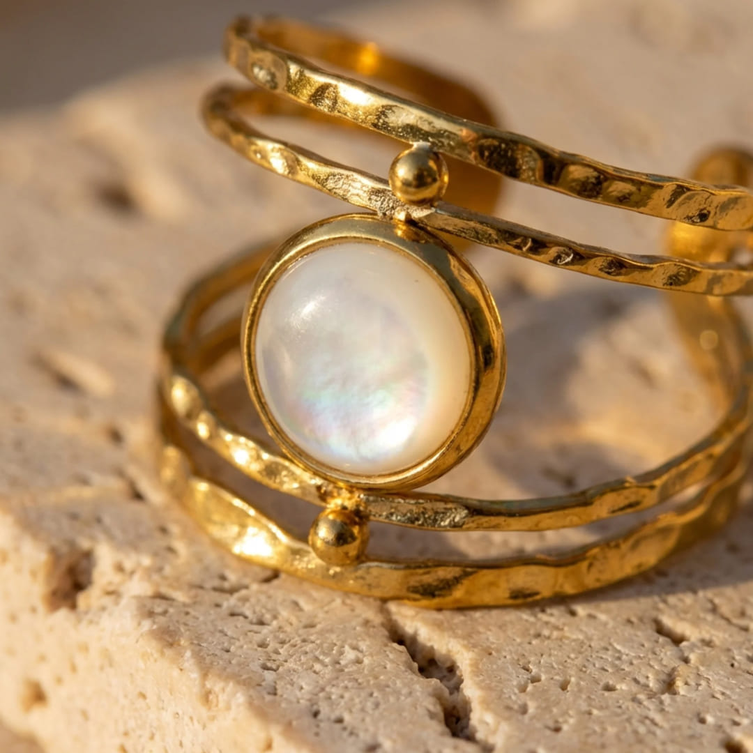 Bague Ajustable "Douceur de Nacre"