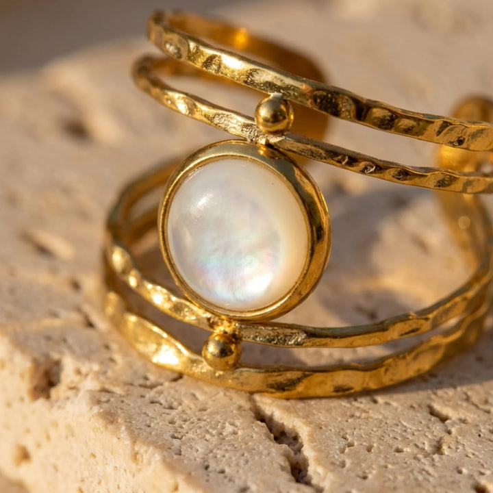 Bague Ajustable "Douceur de Nacre"