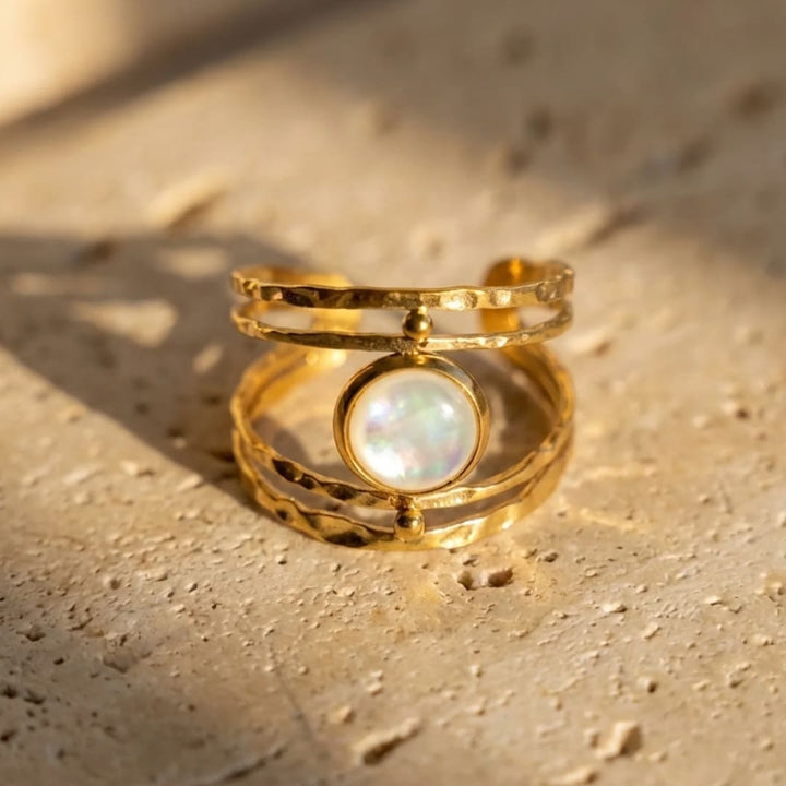 Bague Ajustable "Douceur de Nacre"