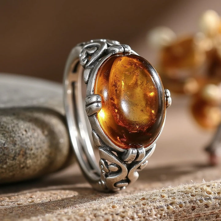 Bague Ajustable "Éclat Solaire" en Ambre