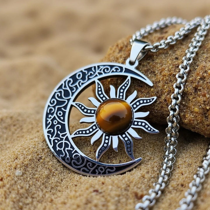 Pendentif "Équilibre Cosmique Lune-Soleil" en Oeil de Tigre
