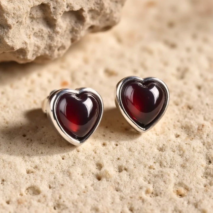 Boucles d'Oreilles "Coeur Passion" en Grenat & Métal Argenté