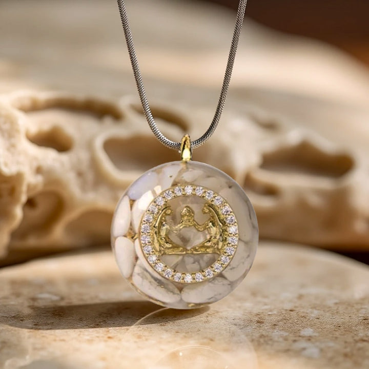 Pendentif Orgonite "Signe Astrologique" en Éclats de Pierres