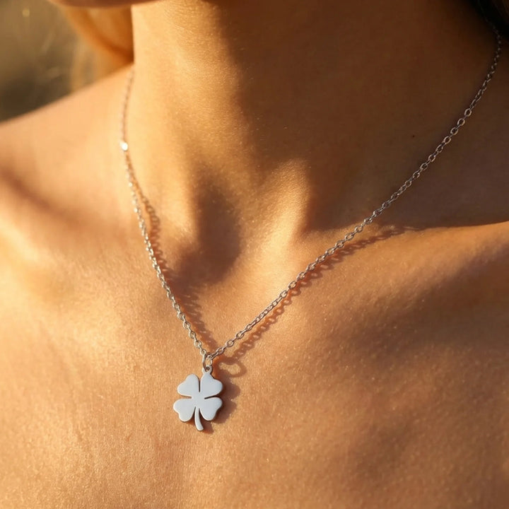 Pendentif Trèfle Porte-Bonheur