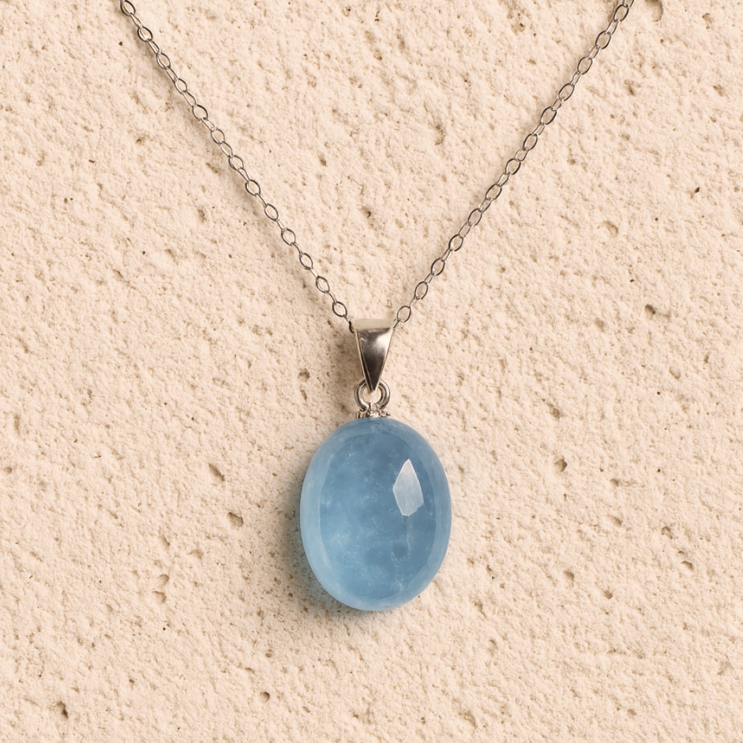 Pendentif "Calme Profond" en Aigue-Marine