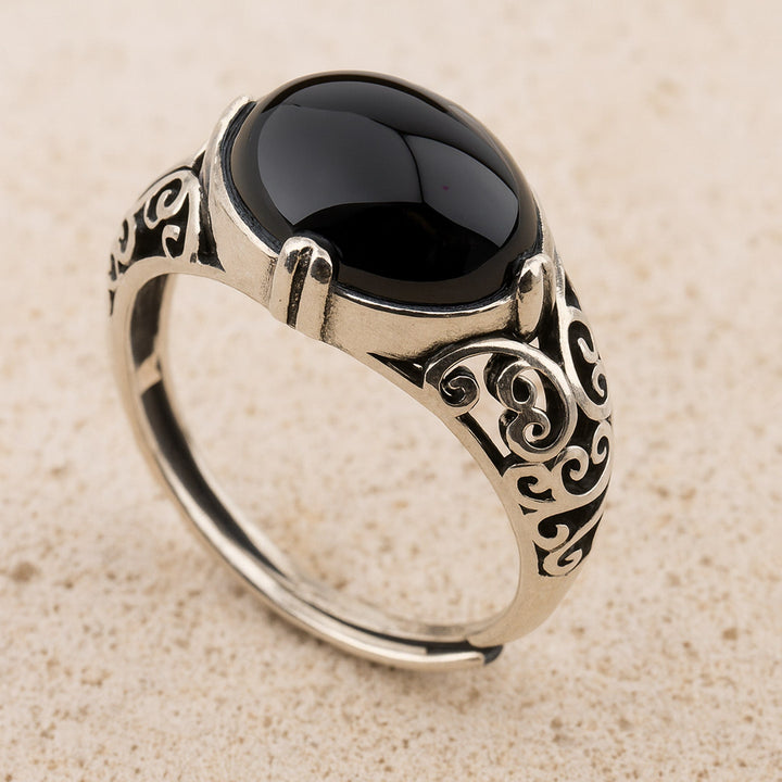 Bague "Sérénité Ancrée" en Agate Noire
