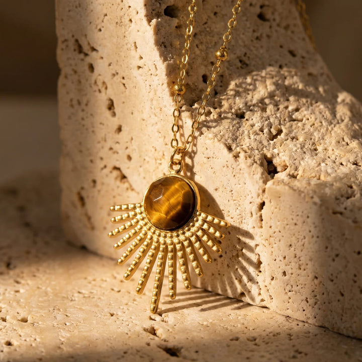 Pendentif "Soleil Maya" en Œil de Tigre