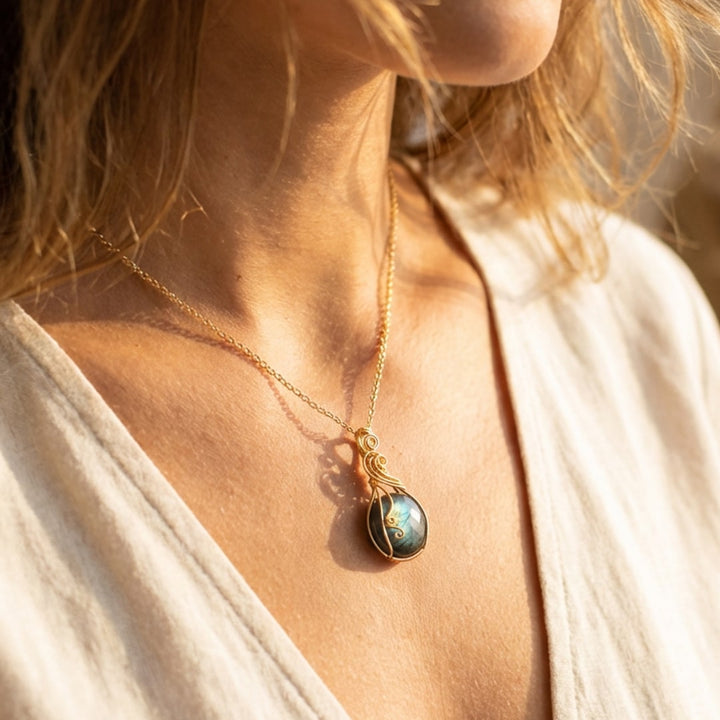 Pendentif "Œil de l’Univers" en Labradorite