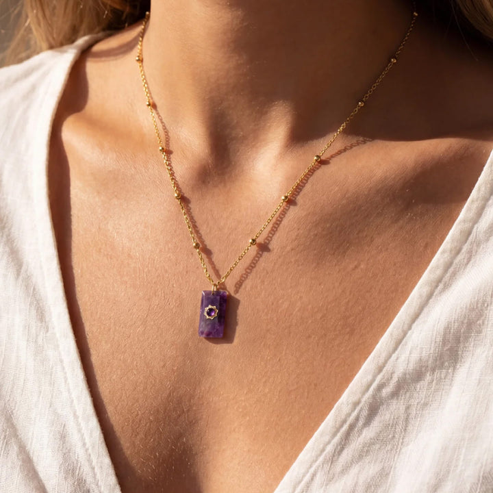 Pendentif “Éclat Violet Impérial” en Améthyste
