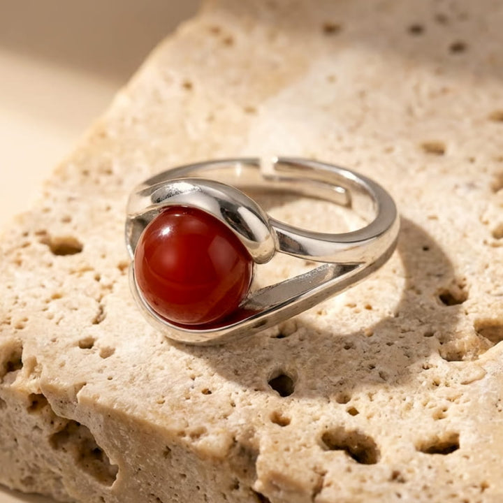 Bague Ajustable "Élan Intérieur" en Agate Rouge