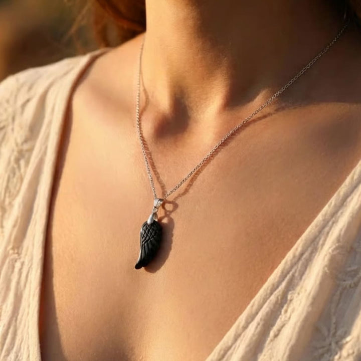 Pendentif "Aile d'Ange" en Pierre Naturelle