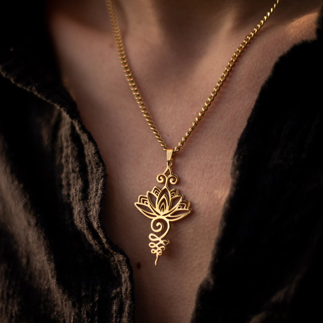 Pendentif "Lotus Unalome"