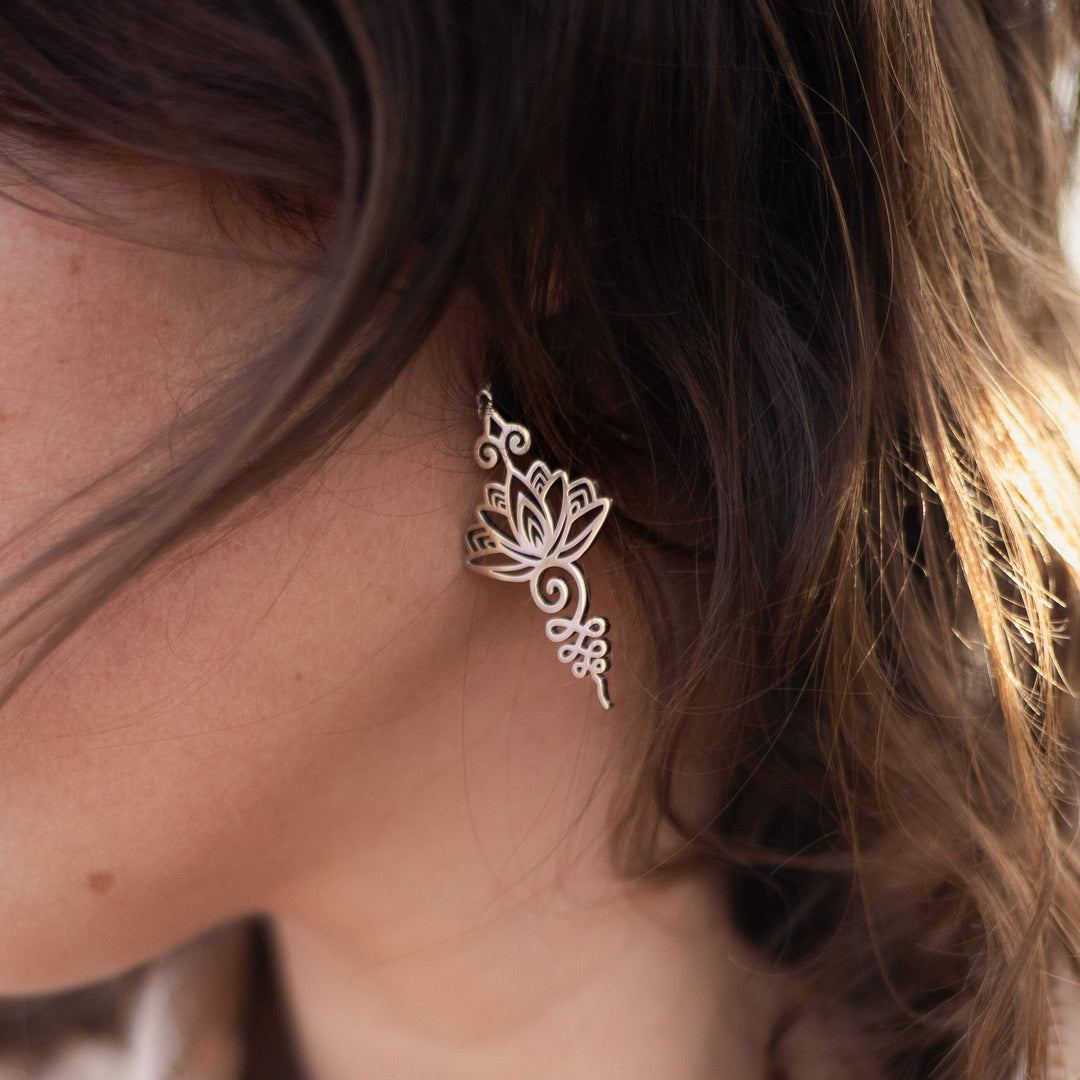 Boucles d'Oreilles "Lotus Unalome"