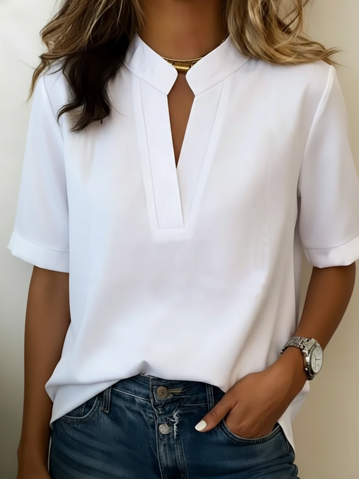 Camille | Blouse Chic à Col en V et Détail Doré