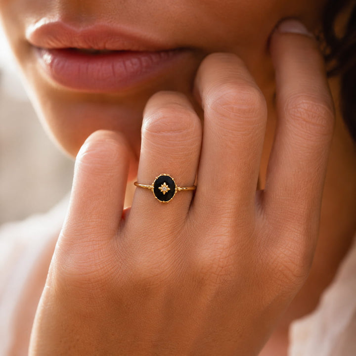 Bague Ajustable "Charme Nocturne" en Agate Noire