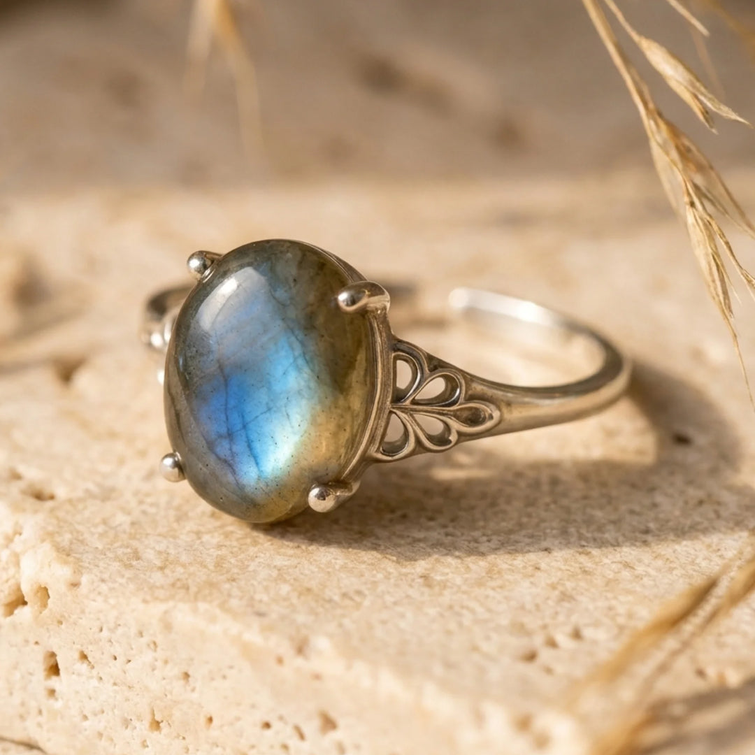Bague "Amara" en Labradorite